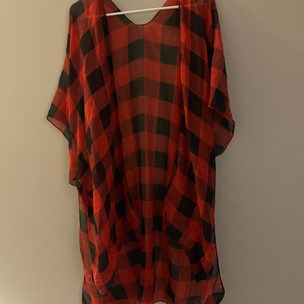 Red plaid light weighted kimono